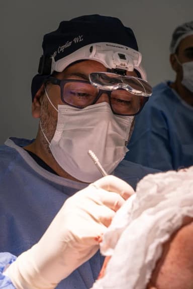 Dr. Waldenor Lopes